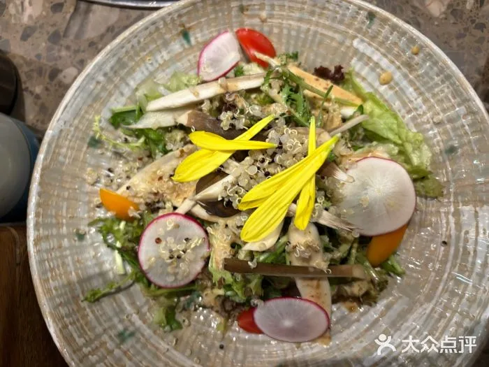 Photo 4 from Aishangjun · Yunnan Wild Mushroom Hotpot · Yunnan Stir-fried Mushrooms (Kunming Old Street Branch)