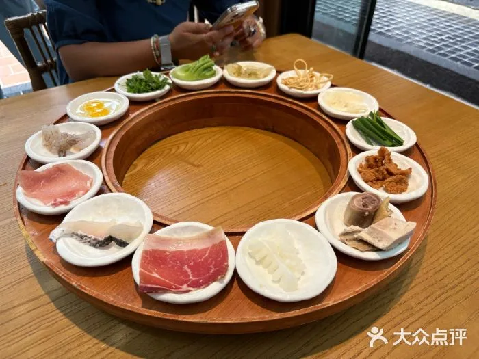 Photo 3 from Fuxian Small Pot Rice · Yunnan Folk Flavor Restaurant (Shuanglang Branch)