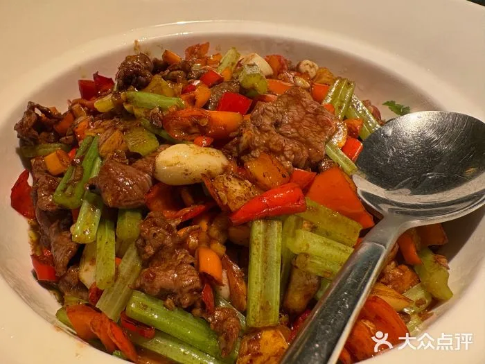 Photo 4 from Yuheng Xiang · New Hunan Cuisine (Wanbo Sihai City Store)