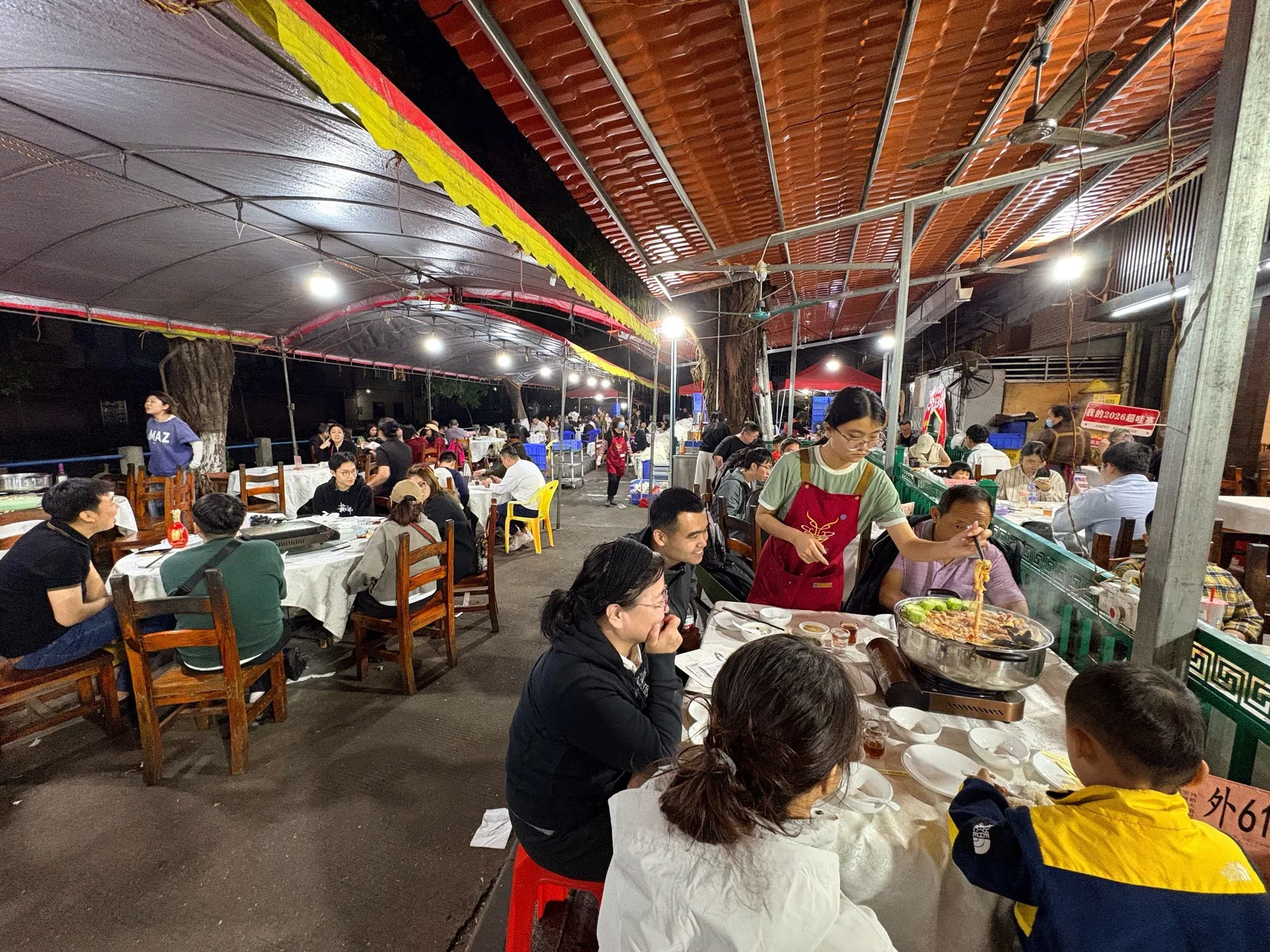 Photo 2 from Xiangjiang Hotel · Authentic Shunde Cuisine · Foshan Time-honored Brand (Lunjiao Fisherman's Wharf Store)