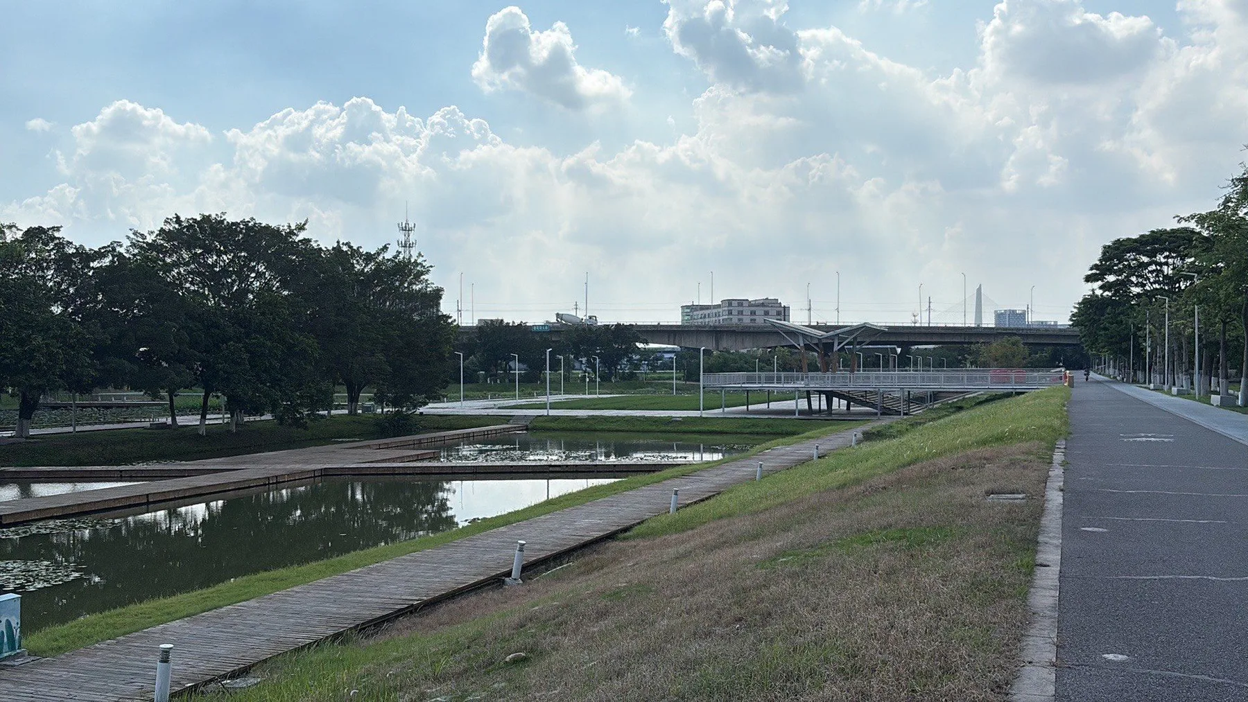 Photo 4 from Wenhan Lake Park - Phase II