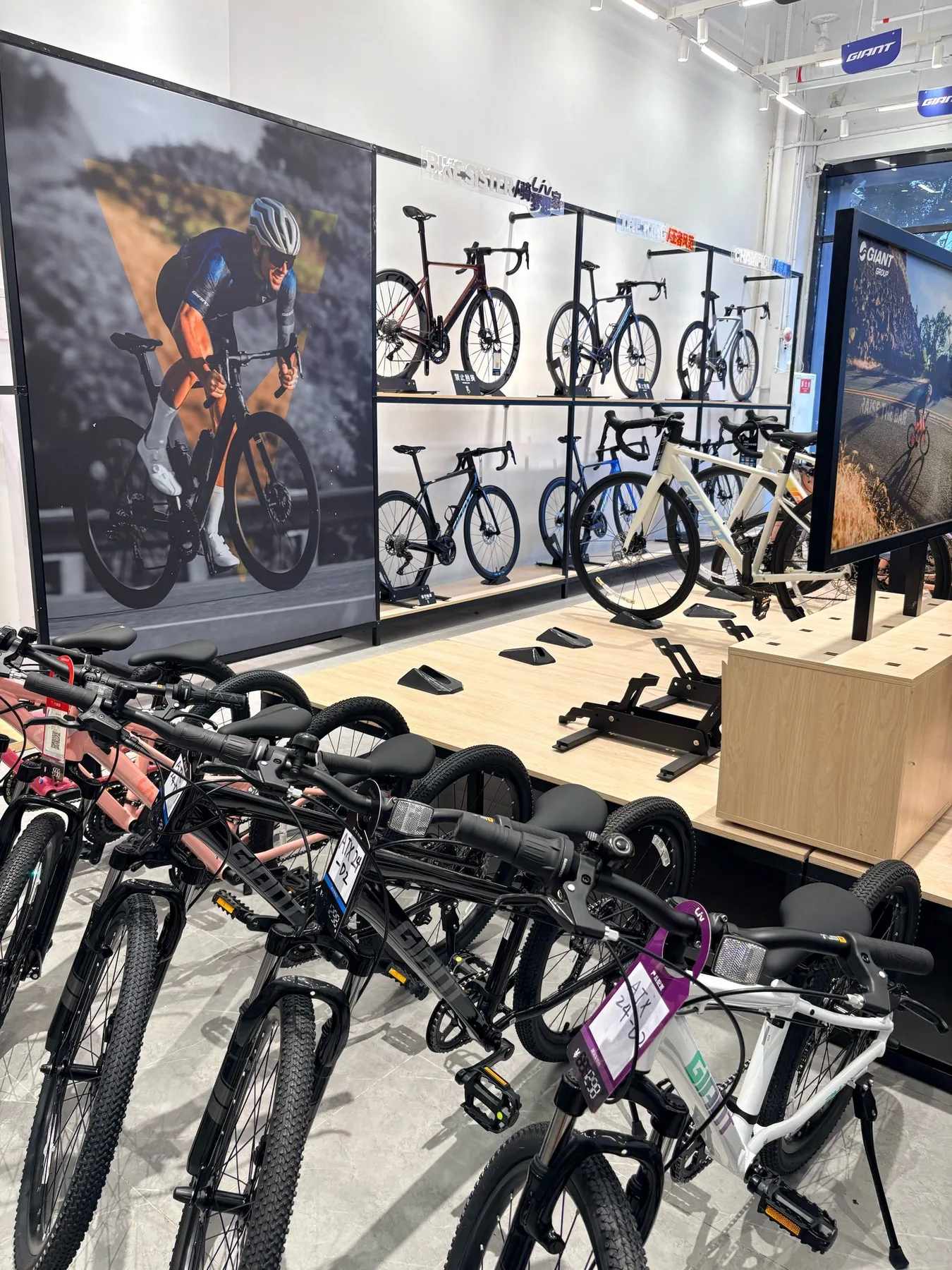 Photo 9 from fnhon Folding Bicycle Flagship Store