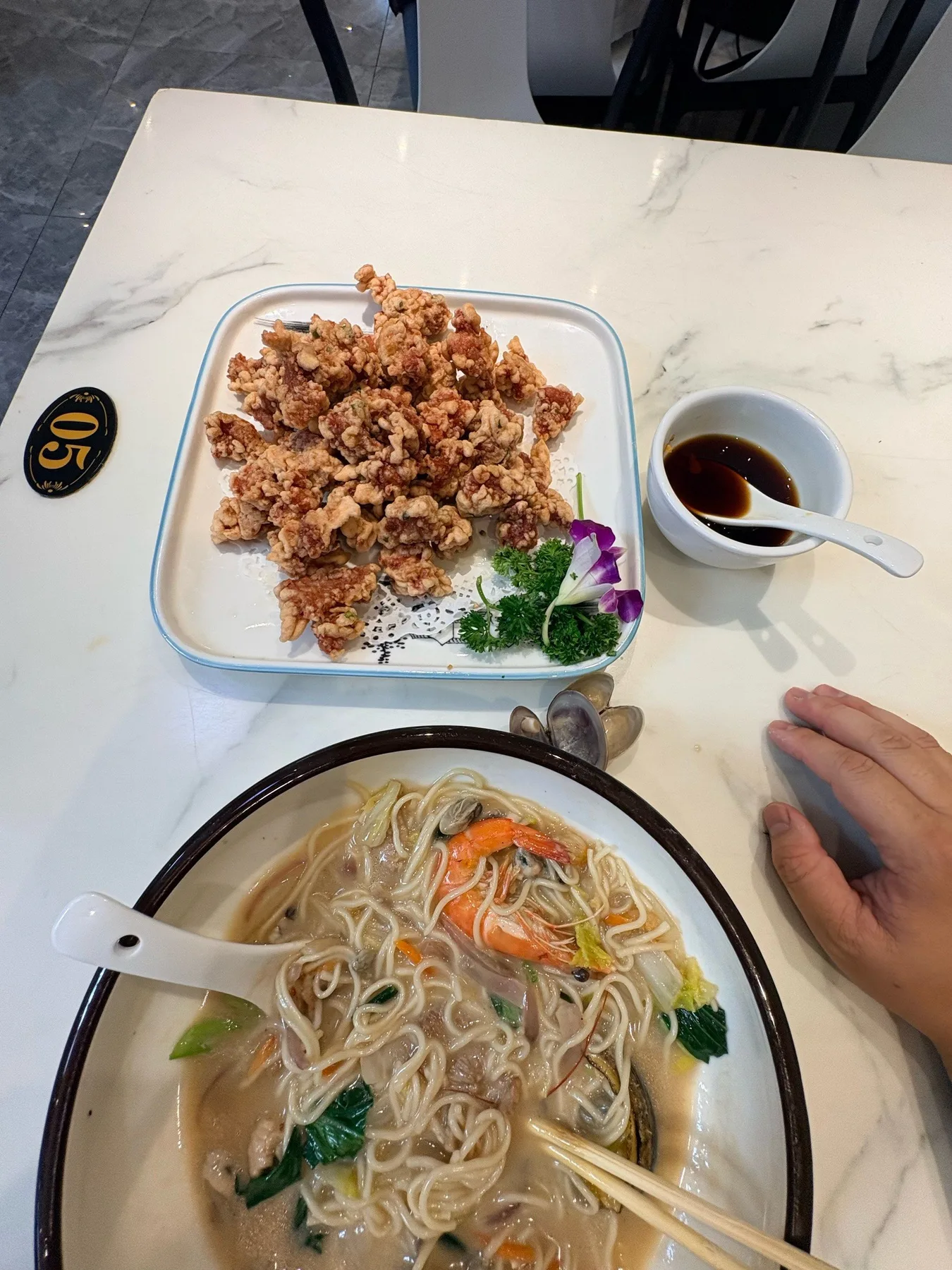 Photo 3 from Putian Good Brothers Seafood Restaurant (Baoyu Building Branch)