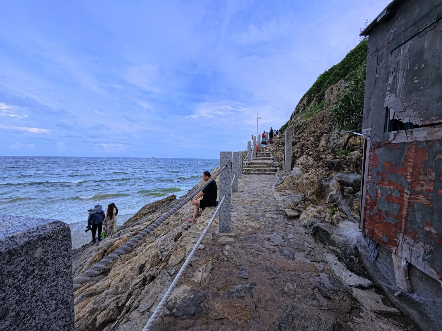 Photo 3 from Hailing Island - Cliff Walkway